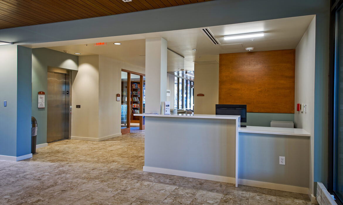 Hope Lodge receptionist area